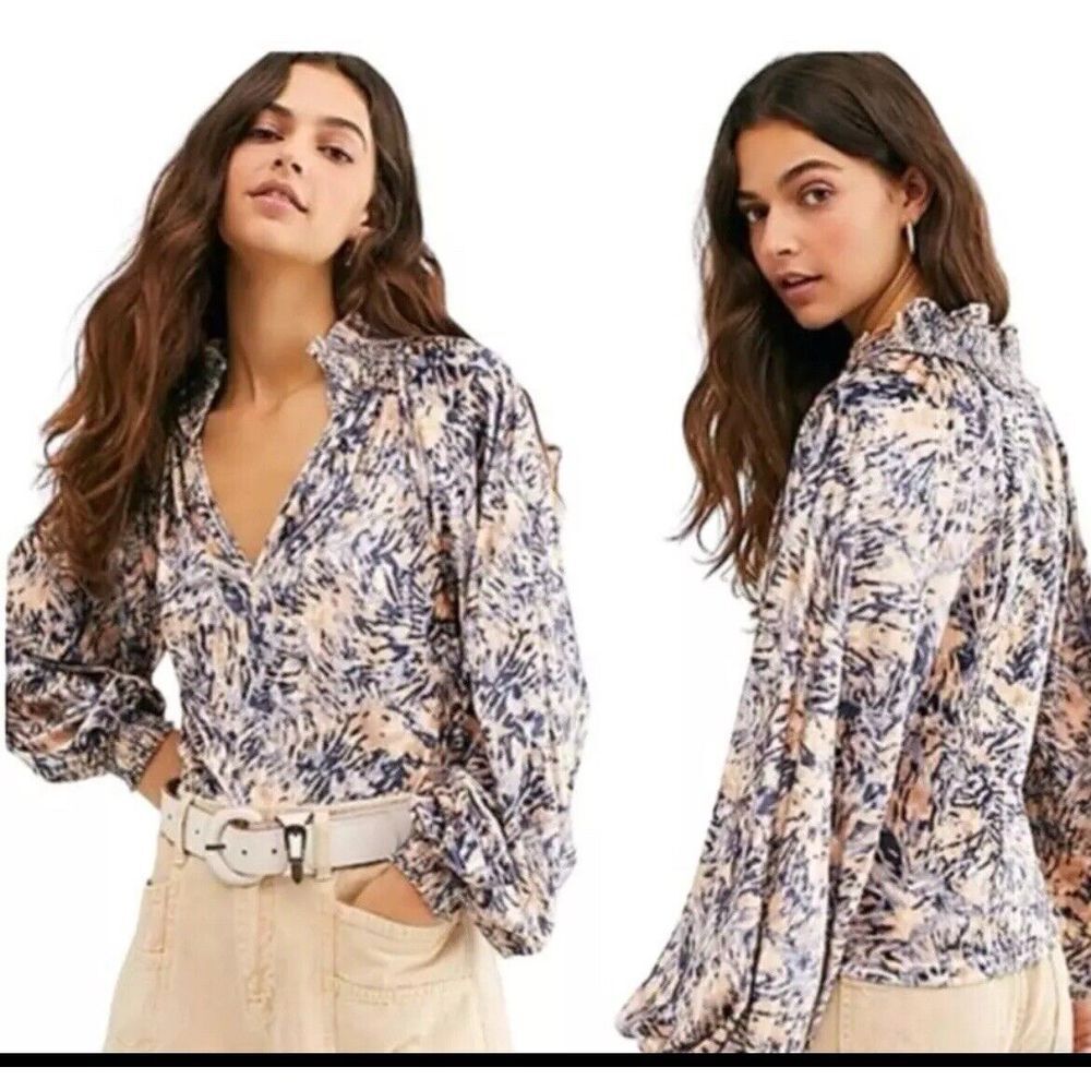 Free People Go Get 'Em Tiger Print Velvet Top Size Small V Neck Balloon Sleeve